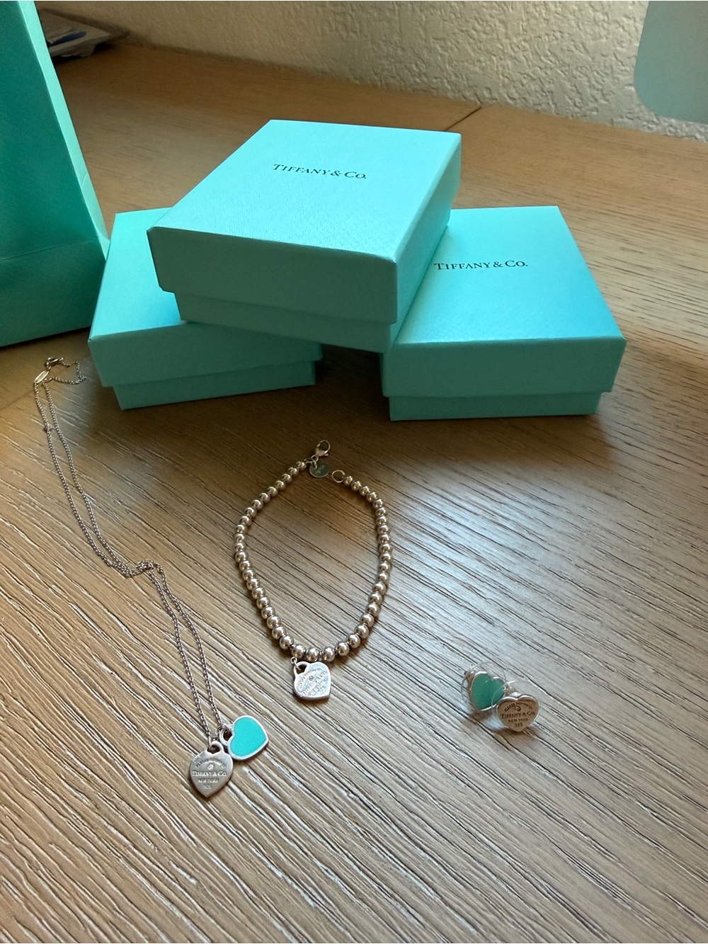 Tiffany & Co. Tiffany Blue with Diamond Heart Necklace, Bracelet, and Earrings - Picture 2 of 16